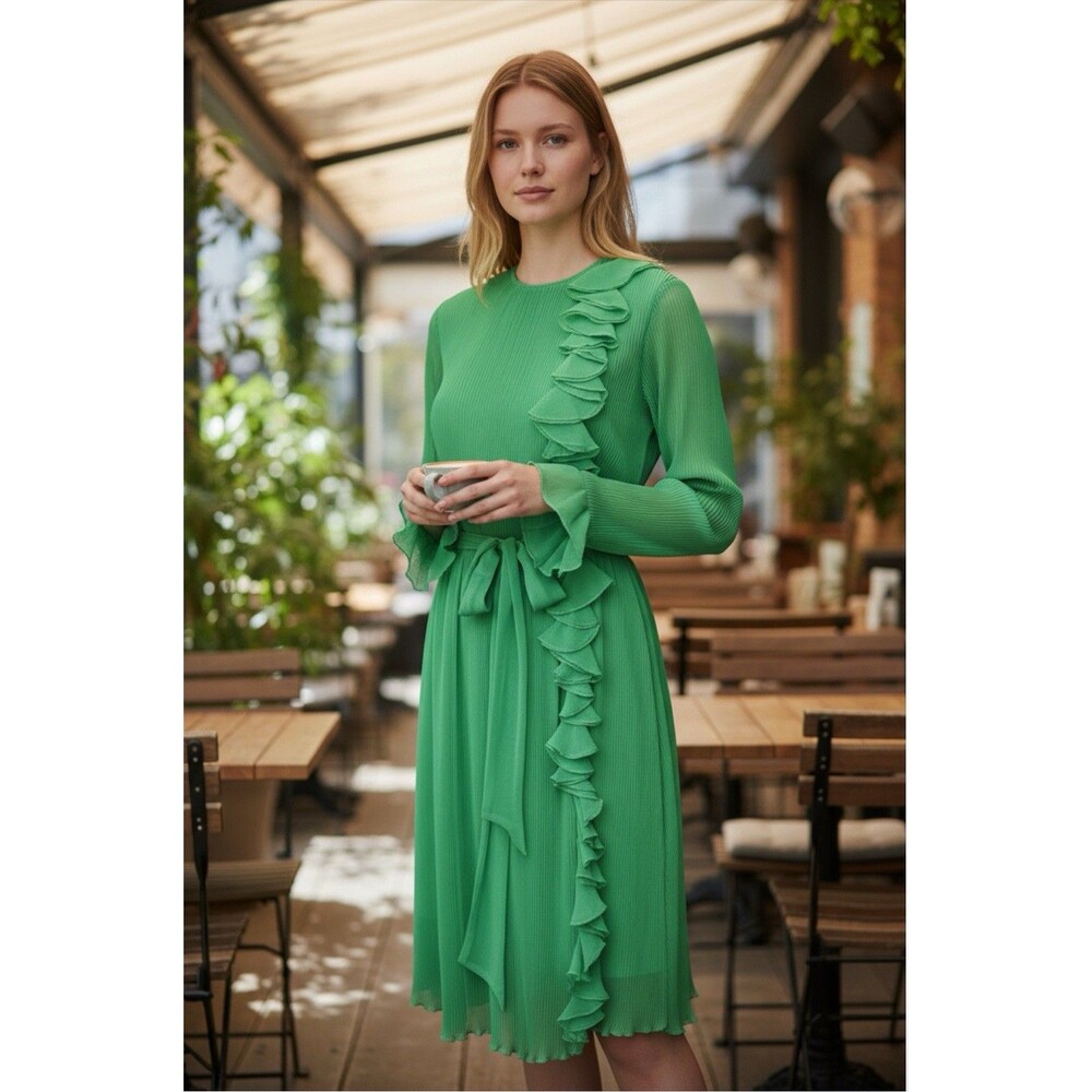 Vintage 70s MISS ELLIETTE Dress Womens S/M Green Accordion Ruffle Midi Belted